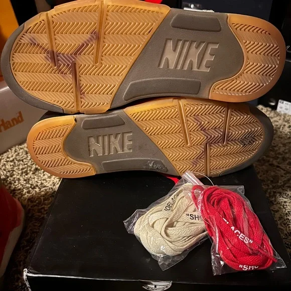 Off White x Air Jordan 5 Retro - Size 11 - Picture 16 of 16
